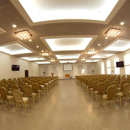 Conference Hall Irpin' Hotel Luaran gambar