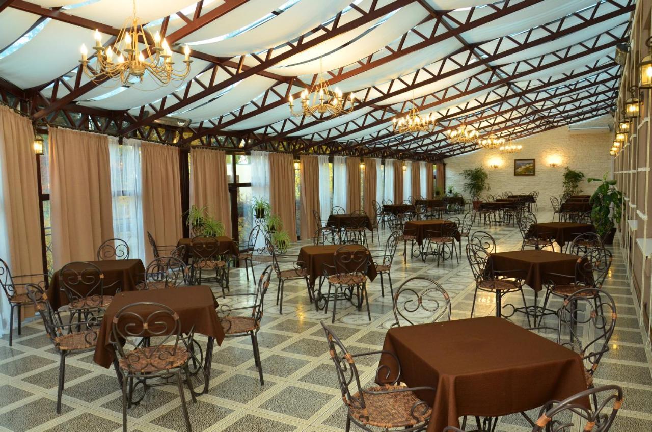 Conference Hall Irpin' Hotel Luaran gambar