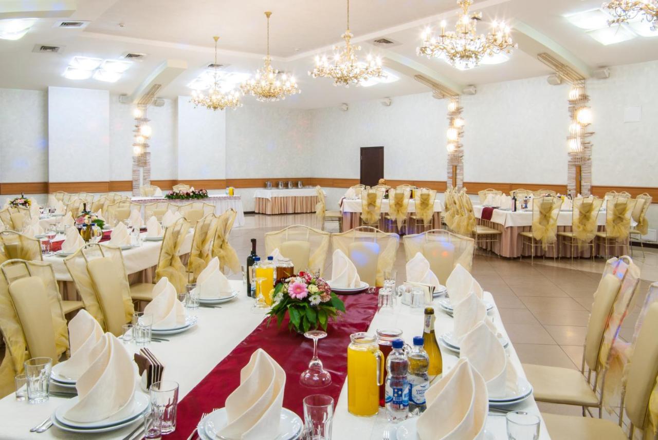 Conference Hall Irpin' Hotel Luaran gambar